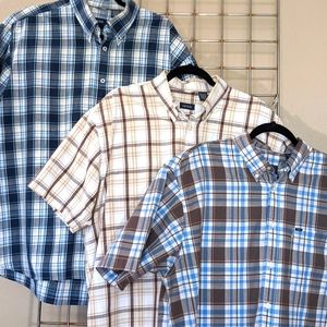 Izod Shirts.  Trio of Men's short sleeves button-down shirts.  Size:. XL